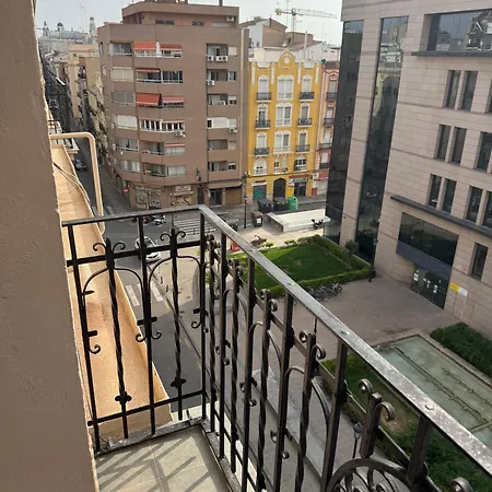 Lejlighed Atico En El Centro Con Terraza *