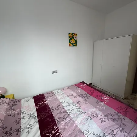 Atico En El Centro Con Terraza * バレンシア